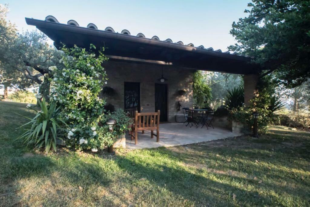 Dimora Borgogni: Country House Perugia Kültér fotó